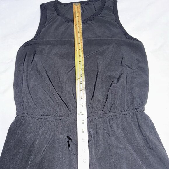 Athleta Women’s Dress Performance Athletic size med - Picture 5 of 7